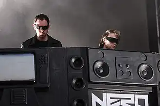 Дэн Стивенс и Джо Рэй