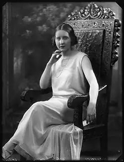 Нина Огилви-Грант, графиня Сифолд (1920 год)