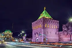 Подсветка Дмитриевской башни. 25 октября 2022 года