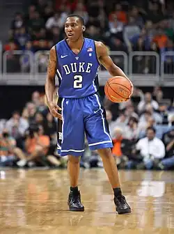 Нолан Смит в игре за «Дьюк» в феврале 2011 года