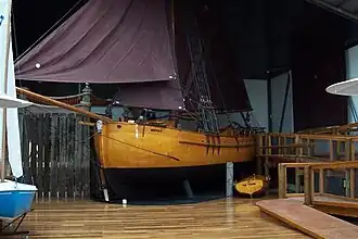 Реконструкция шлюпа Norfolk в Центре Басса и Флиндерса в Джорджтауне (Тасмания).