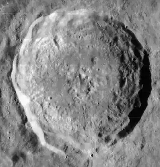 Снимок зонда Lunar Orbiter - IV