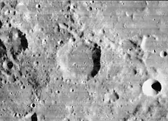 Снимок зонда Lunar Orbiter - IV.