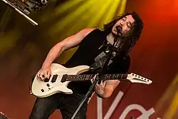 Гитарист Марк Воллелунга