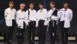 ONF в октябре 2019 года. (Слева направо: Мингюн, Ю, Ишон, Хёджин, Сынджун, Вайот)