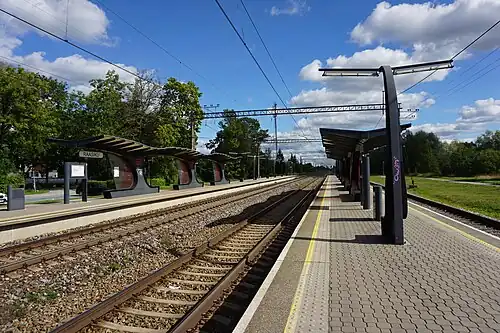 Платформы ж/д станции Раазику