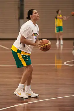 Рохани в тренировочном лагере национальной сборной Австралии перед Олимпиадой в Лондоне (16 мая 2012 года)