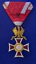 Знак кавалера, реверс