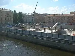 Состояние строительства на&nbsp;июнь 2009&nbsp;года: вид из&nbsp;окна Мариинского театра