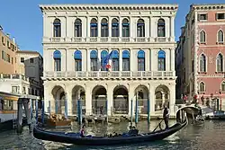 Палаццо Дольфин-Манин. Главный фасад, Венеция. 1536