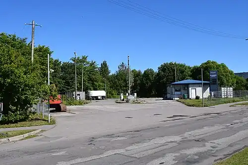 Автозаправка на улице