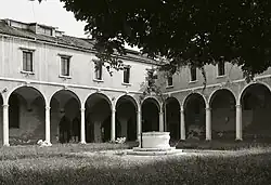 Кьостро монастыря. Фотография Монти, Паоло Паоло Монти. 1969