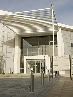 Здание организации на базе ВВС «RAF Wyton»