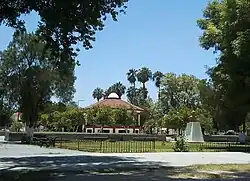 Центральный сквер Идальго