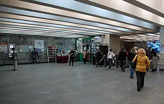 Станция метро «Площадь Льва Толстого», подземный вестибюль