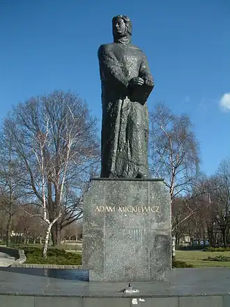 Памятник Адаму Мицкевичу