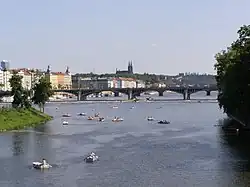 Йираскув мост