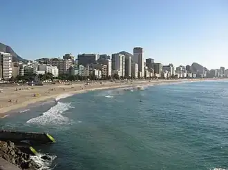 Пляж Леблон