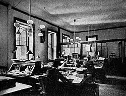 Освещение комнаты дневным светом с помощью призматических иллюминаторов