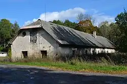 Каретник-конюшня