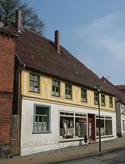 Ernst-Thälmann-Str.&nbsp;8