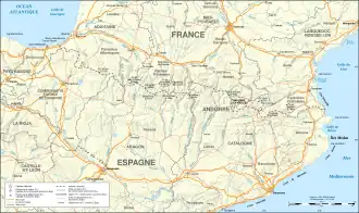 Бо́льшая часть границы проходит по Пиренеям