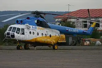 Ми-8 авиакомпании «Сибавиатранс» в ливрее альянса AirUnion в аэропорту Черемшанка, 2012 год