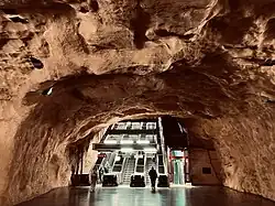 Западный торец