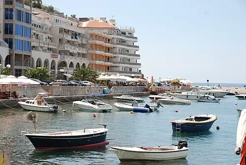 Лодочный причал в Рафаиловичи