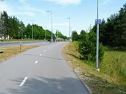 Автобусная остановка «Sõba» на улице Раннамыйза