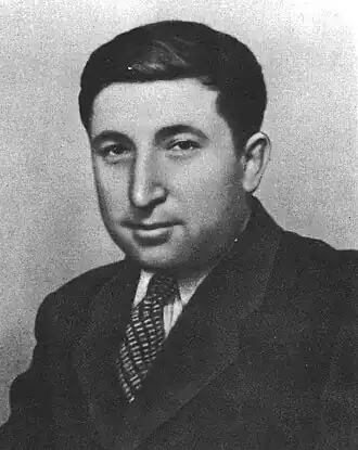 Гамзатов в 1952 году