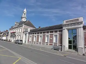 Мэрия и здание суда