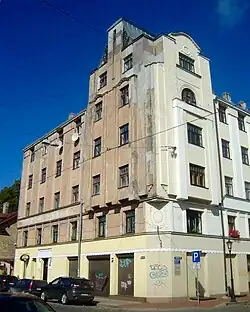 Угол ул.&nbsp;Матиса