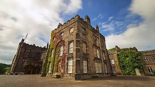 Вид замка с юго-восточной стороны