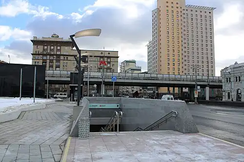 Вход в сквере на Рижской площади1 марта 2023 года