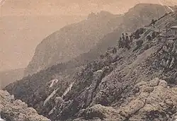 Вид со скалы Ш(ишко на зубцы Ай-Петри, 1925