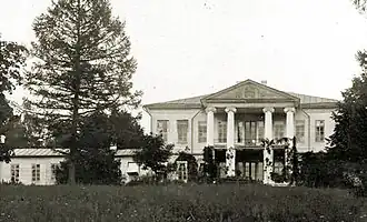 Деревянный дом графа Кутайсова