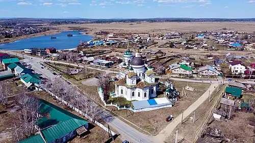 Вид на Никольскую церковь