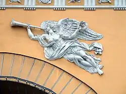 Гений Славы. Антрвольт Невского павильона здания Главного Адмиралтейства в Санкт-Петербурге. Скульптор И.&nbsp;И.&nbsp;Теребенёв. 1815