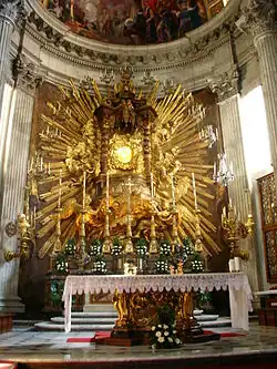 Главный алтарь