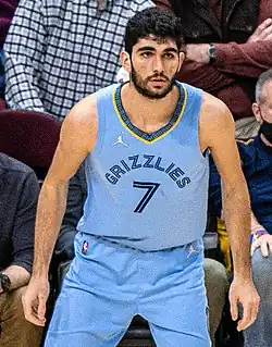 Альдама в игре за «Мемфис Гриззлис» в 2022 году