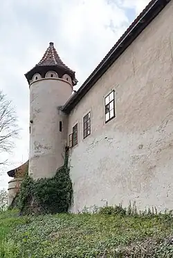 Башня Бауэрнтурм в юго-западной части замка