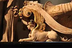 Деталь кенотафа