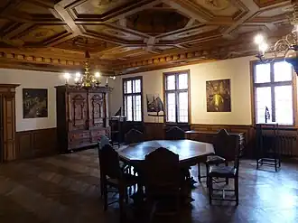 Интерьеры замка, Каминный зал