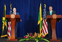 Госсекретарь Рубио с премьер-министром Ямайки Эндрю Холнессом в Кингстоне.