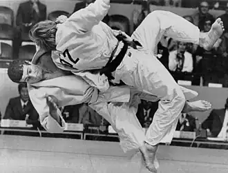 Схватка Шота Чочишвили (слева) и Дэвида Старбрука на Летних Олимпийских Играх 1972 года
