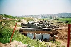 Израильский военный пост возле ливанской деревни Эль-Хиам в 1998 году.