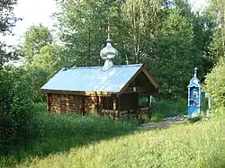 Часовня Казанской иконы Божией Матери около деревни