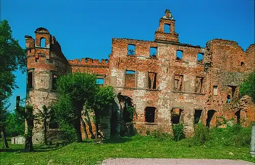 Руины замка