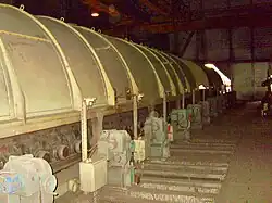 Агломашина с кожухом для охлаждения и рекуперации тепла